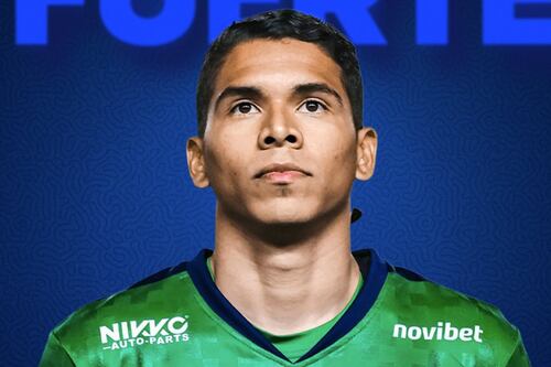 Cruz Azul confirmó lo que más se temía de la lesión de Kevin Mier: Hay que operarlo