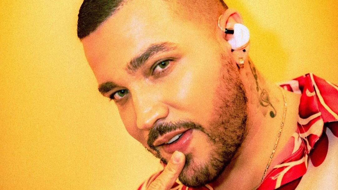 Las fanáticas del cantante Jessi Uribe le confesaron en los mensajes las fantasías que tienen con él.