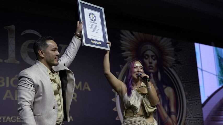 Foto de Nina Joaqui, CEO de ILEV SUMMIT 2025, el Congreso Internacional de Micropigmentación.