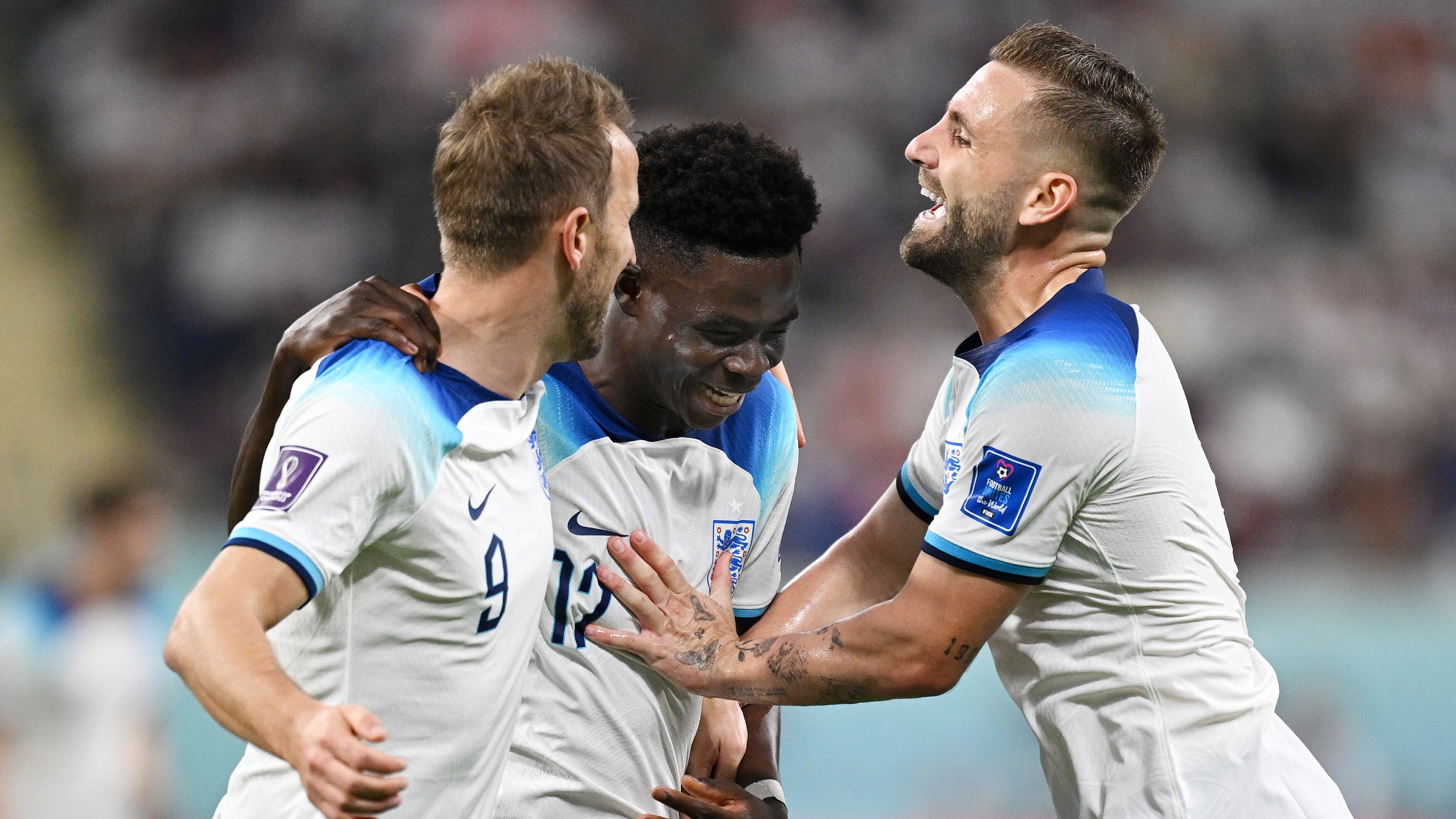 Goleada de Inglaterra a Irán