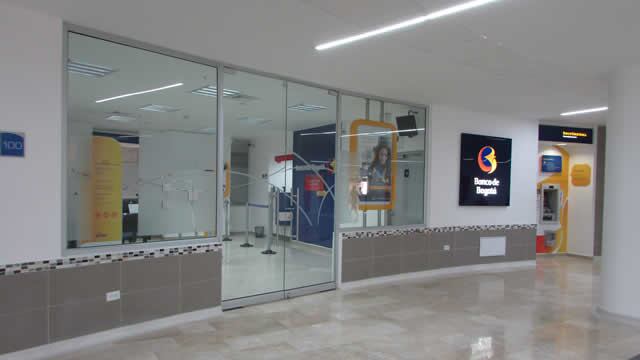 Ladrones robaron casi 20 millones en un Banco de Bogotá.