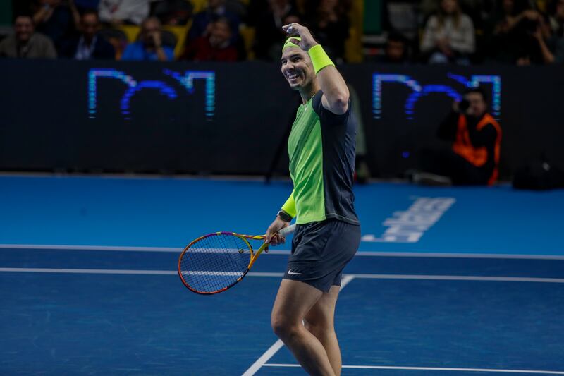 Rafael Nadal VS Casper Ruud durante su juego de exhibición en el Coliseo Live en Bogotá.
