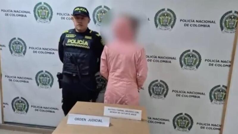 Autoridades capturan a una mujer señalada de abusar sexualmente de un menor de 14 años en Madrid, Cundinamarca