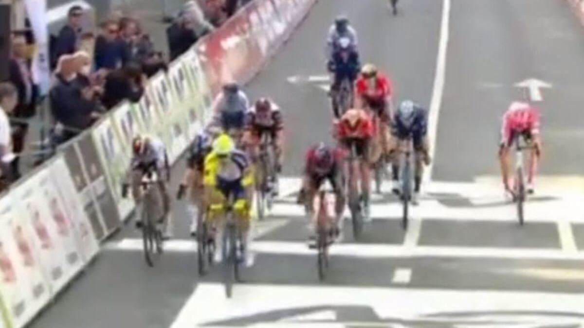 Monumental presentación de Higuita y Martínez en la Lieja-Bastoña-Lieja