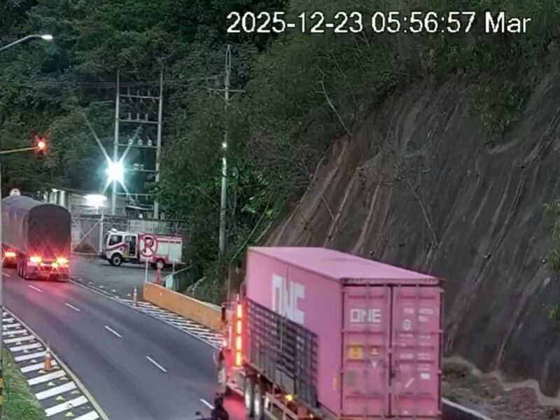 El conductor que manejó en contravía en tunel de Tolima recibió millonarias multas por infracciones: su licencia lleva casi 20 años vencida