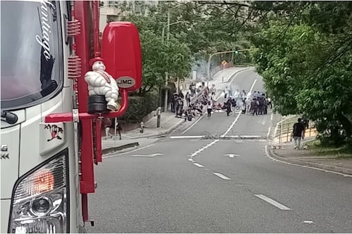 EN VIVO | Movilidad en Bogotá: estudiantes de la Distrital bloquean Av. Circunvalar con calle 26C; en sentido sur-norte