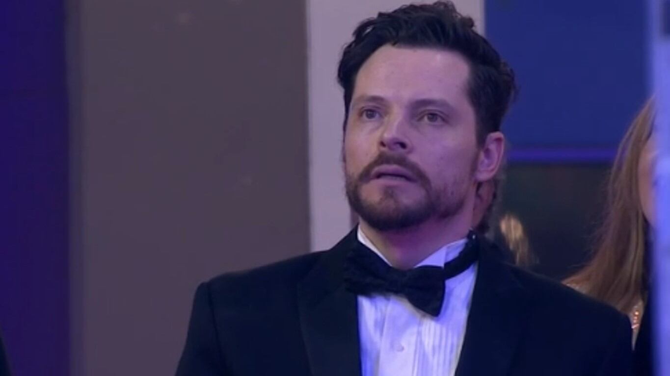 En redes no paran de celebrar que el actor Julián Trujillo haya pasado directamente a la final de ‘La Casa de los Famosos’ Colombia.