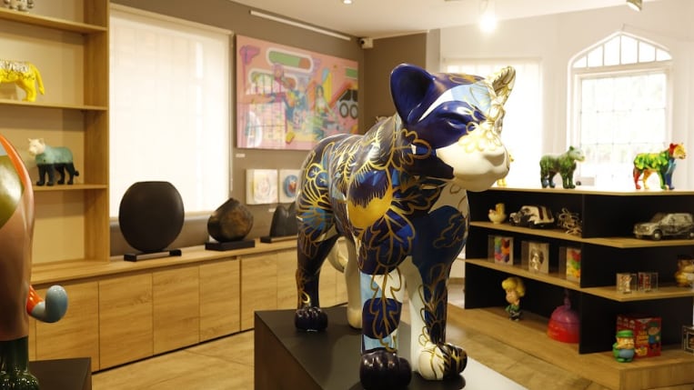 El jaguar inspira una nueva temporada de arte con sentido social en Bogotá