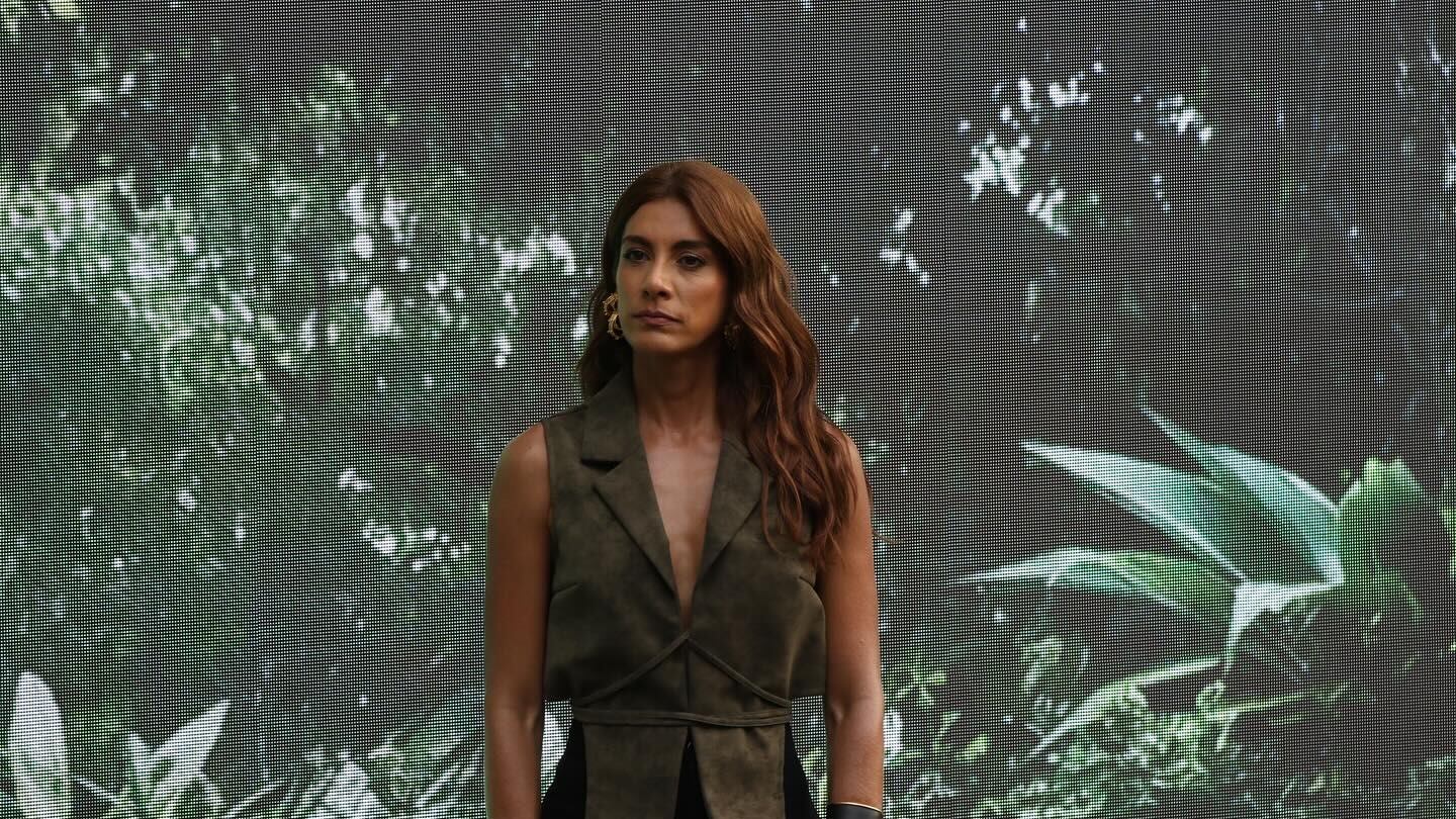 La presentadora Andrea Serna no se aguantó para hacer la pregunta sobre el participante de uno de los equipos del ‘Desafío XX’