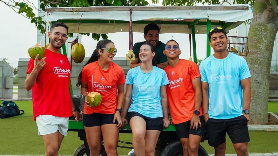 Foto de participantes de la carrera Corre Mi Tierra.