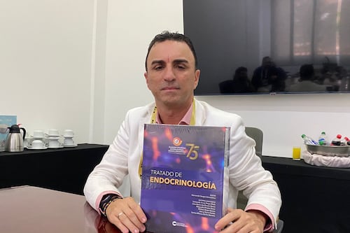 “El manejo de la obesidad debe empezar con nutrición y ejercicio, no con fármacos”: José Luis Torres en congreso ENDIMET 2026