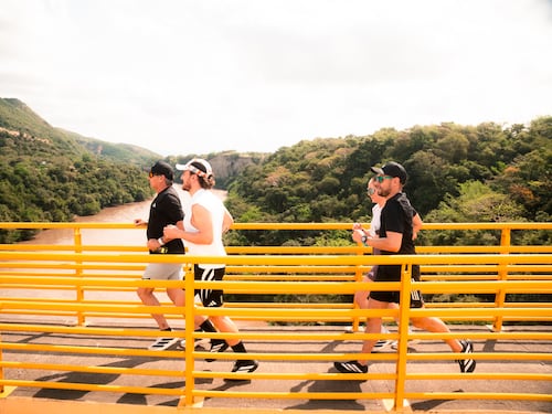 Colombia estrenó un circuito de carreras por etapas que conectó el Pacífico con la capital