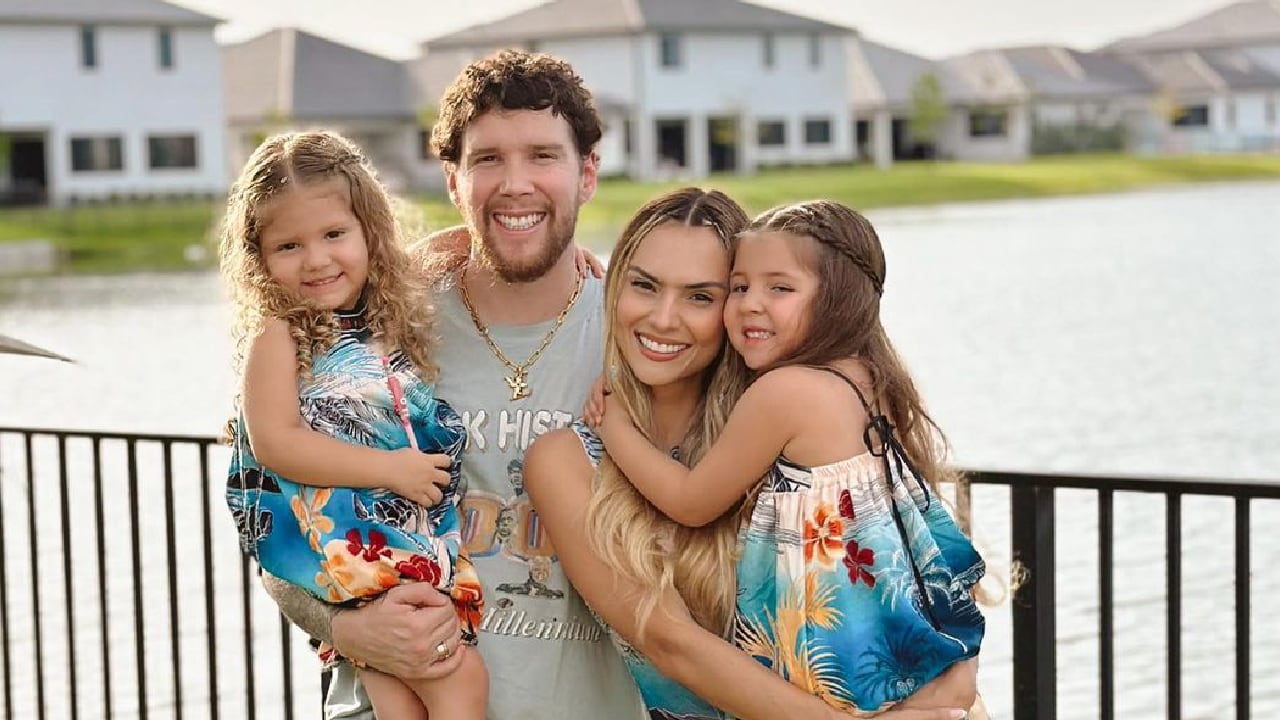 Danielle Arciniegas planea el cumpleaños conjunto de sus hijas