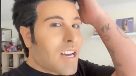 JuanDa después de disfrazarse de Chayanne ni su mamá lo reconoció