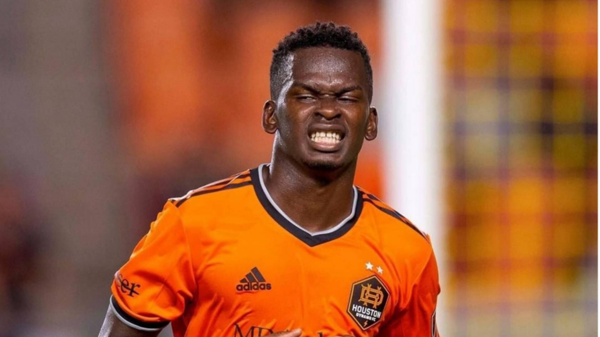 América ya habría hecho una oferta para contratar a Carlos Darwin Quintero