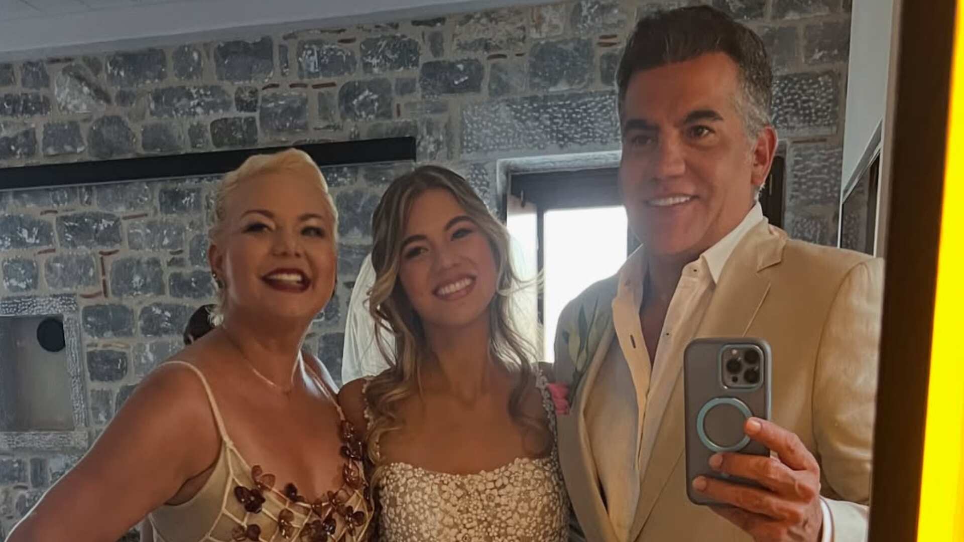 Carlos Calero reveló las imágenes del matrimonio de su hija en Europa