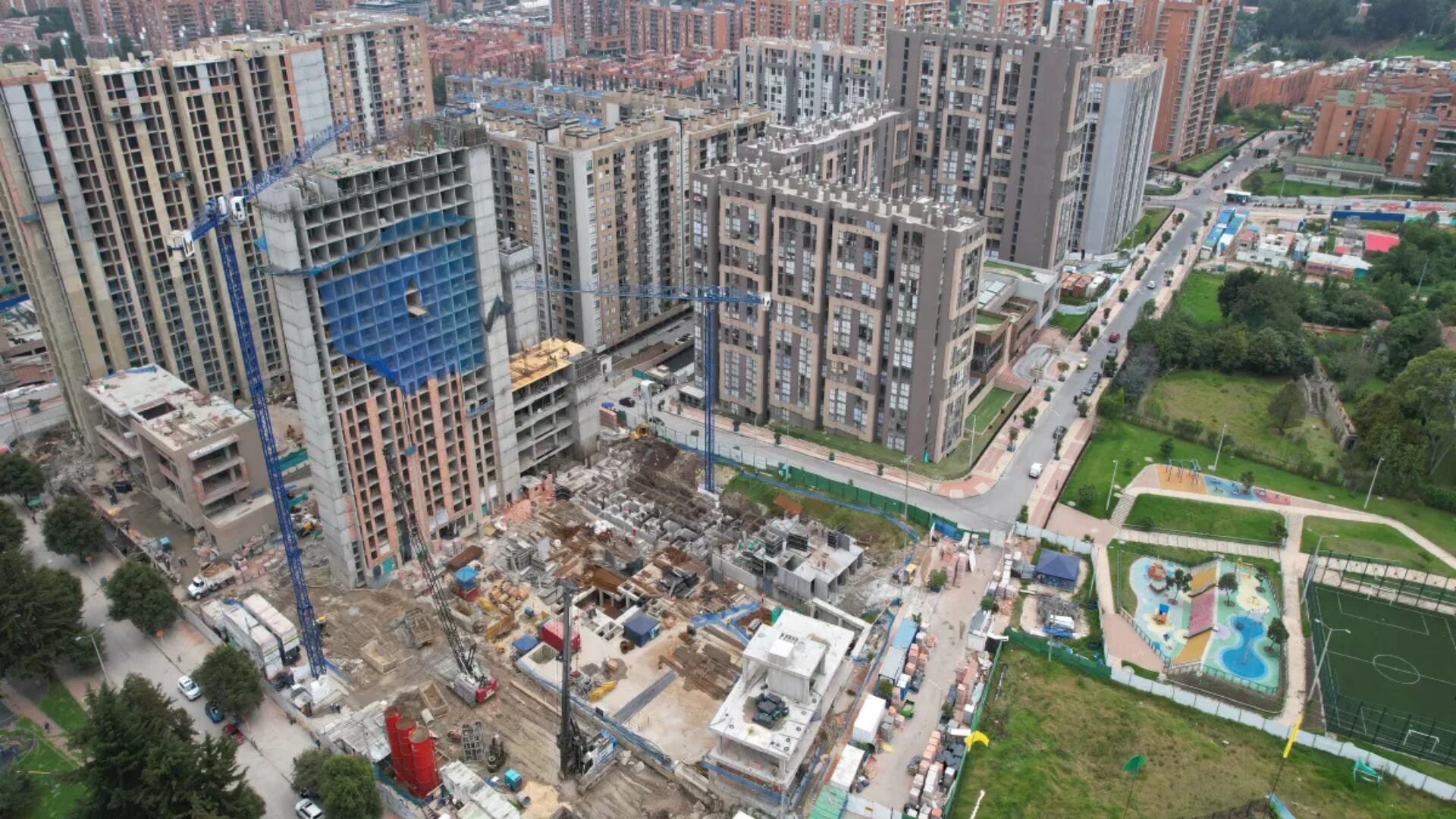 Investigan a Constructora Bolívar por vulneración en los derechos de propietarios de exclusivo sector de Bogotá