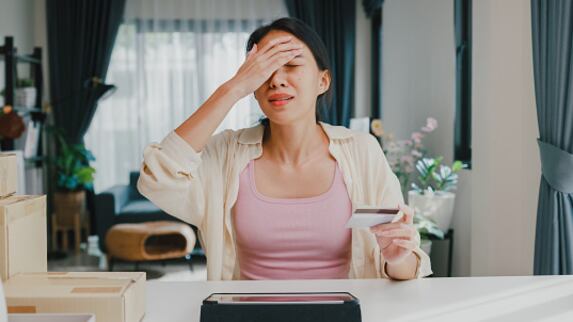 Quién responde por el fraude bancario en Colombia.