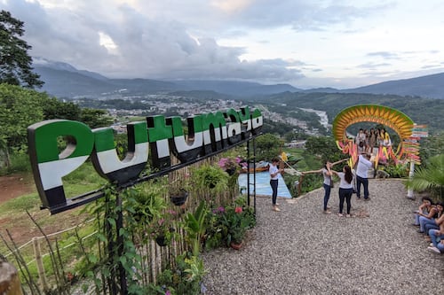 La campaña educativa de Nosotras® llegó por primera vez al Putumayo: 40 años rompiendo tabúes en colegios del país