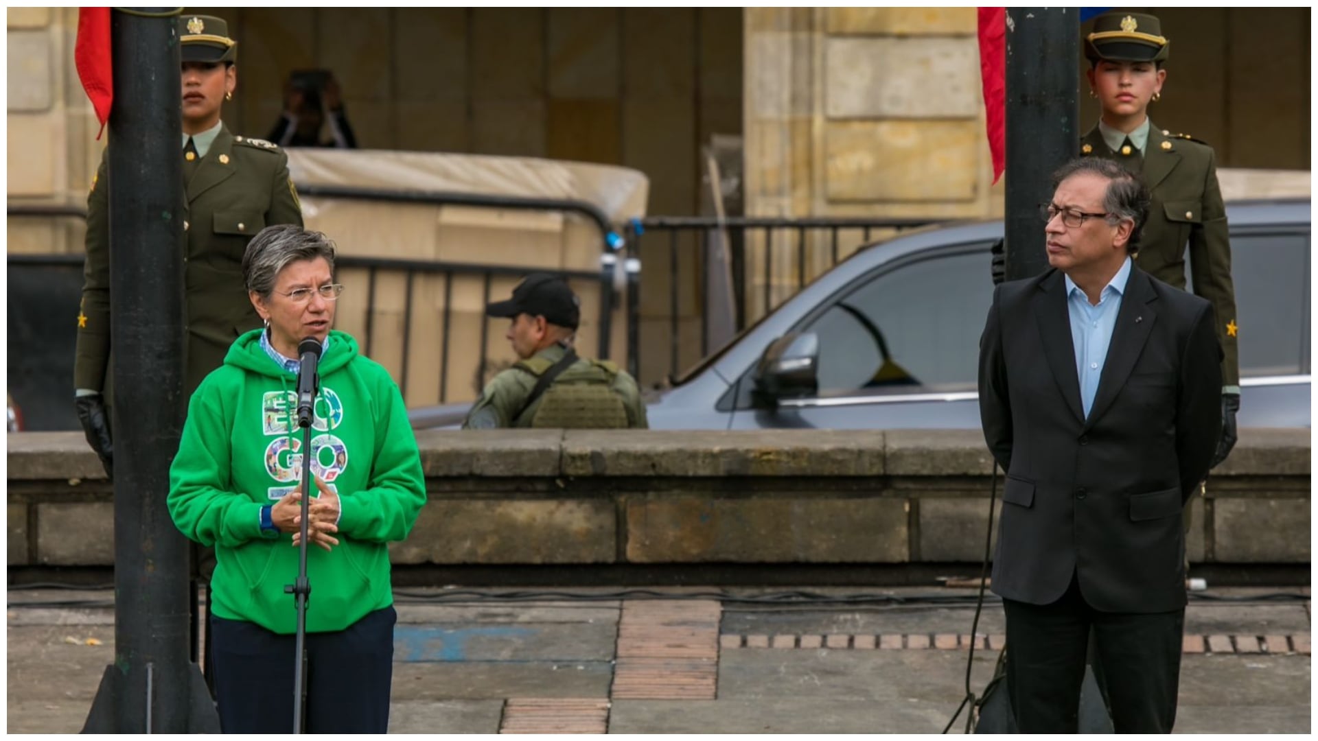 Claudia López y Gustavo Petro en apertura a los comicios electorales (Prensa Alcaldía de Bogotá)