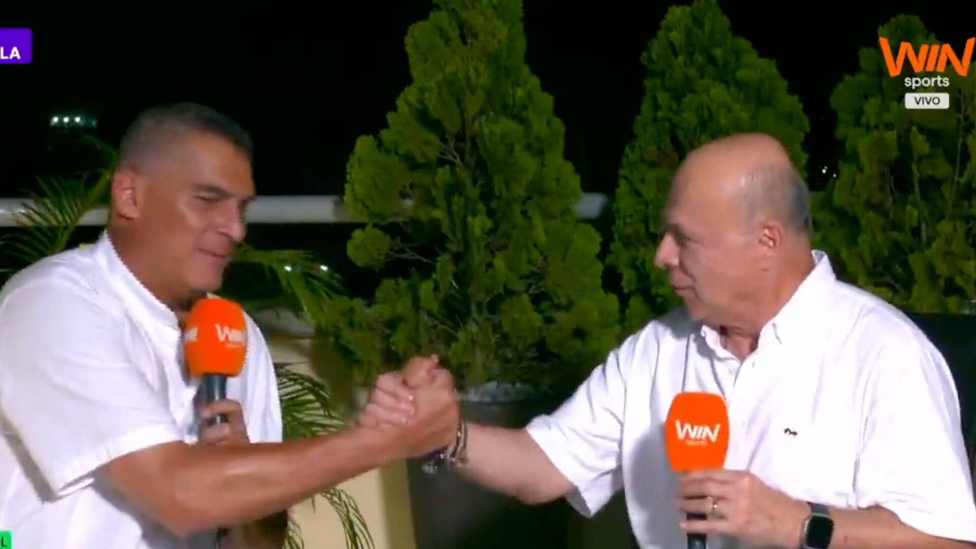 La propuesta de Carlos Antonio Vélez a Faryd Mondragón si va a Junior: "Con usted haré una excepción”