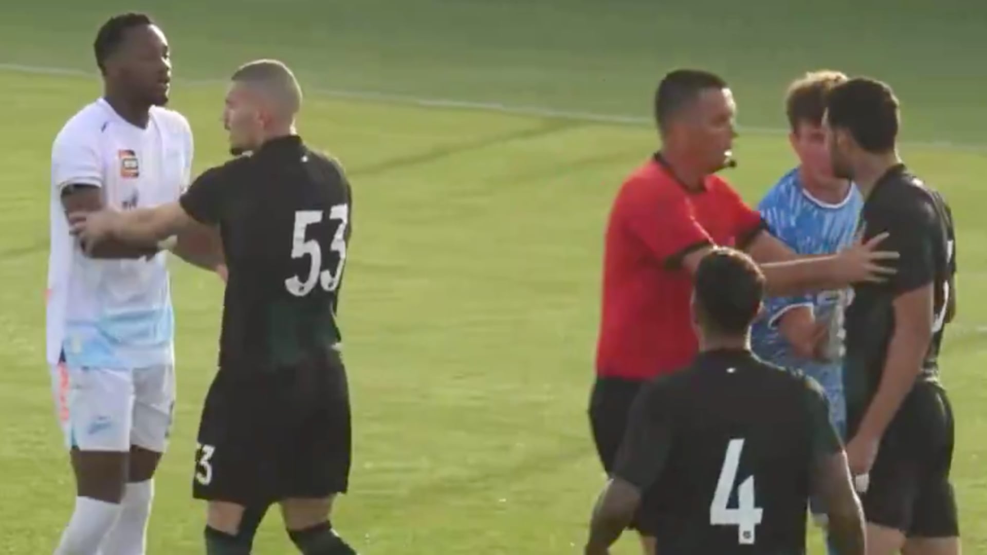 Jhon Jáder Durán no jugó ni 5 minutos con Zenit cuando ya lo castigaron por agarrarse con rival