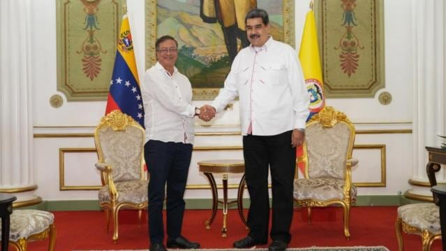 Gustavo Petro y Nicolás Maduro