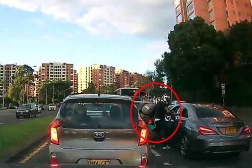 Ojo: así hacen fleteo en menos de 10 segundos en las calles de Bogotá