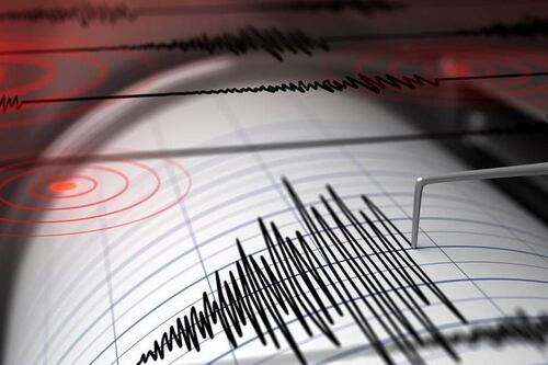 Temblor de fuerte magnitud sacude dos regiones del norte de Chile