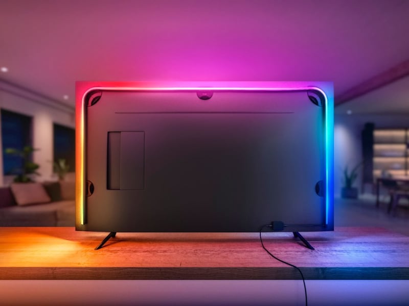 Review | Philips Hue Play Gradient Lightstrip: la cinta de luz inteligente que llevará a tu TV al siguiente nivel