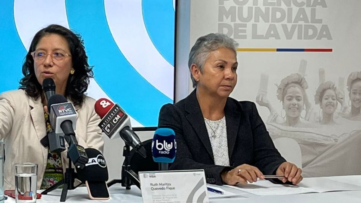 Atención a medios de la CRA