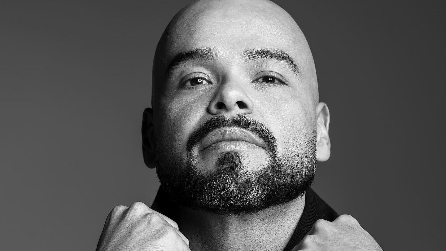 Desde las cataratas de Iguazú en Argentina el presentador Carlos Vargas envió un mensaje a su comunidad digital.