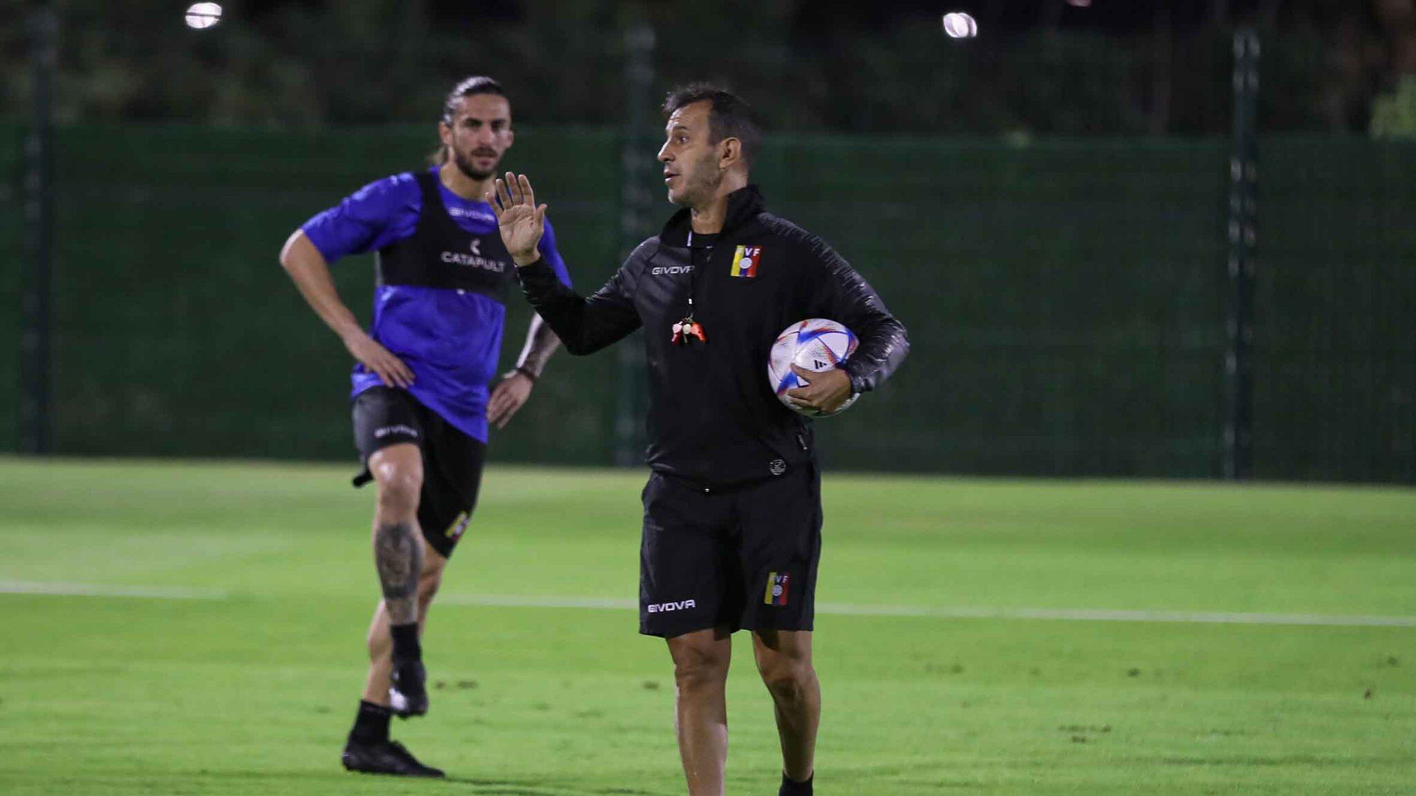 Batista, DT de Venezuela, lanzó contundente advertencia a la Selección Colombia