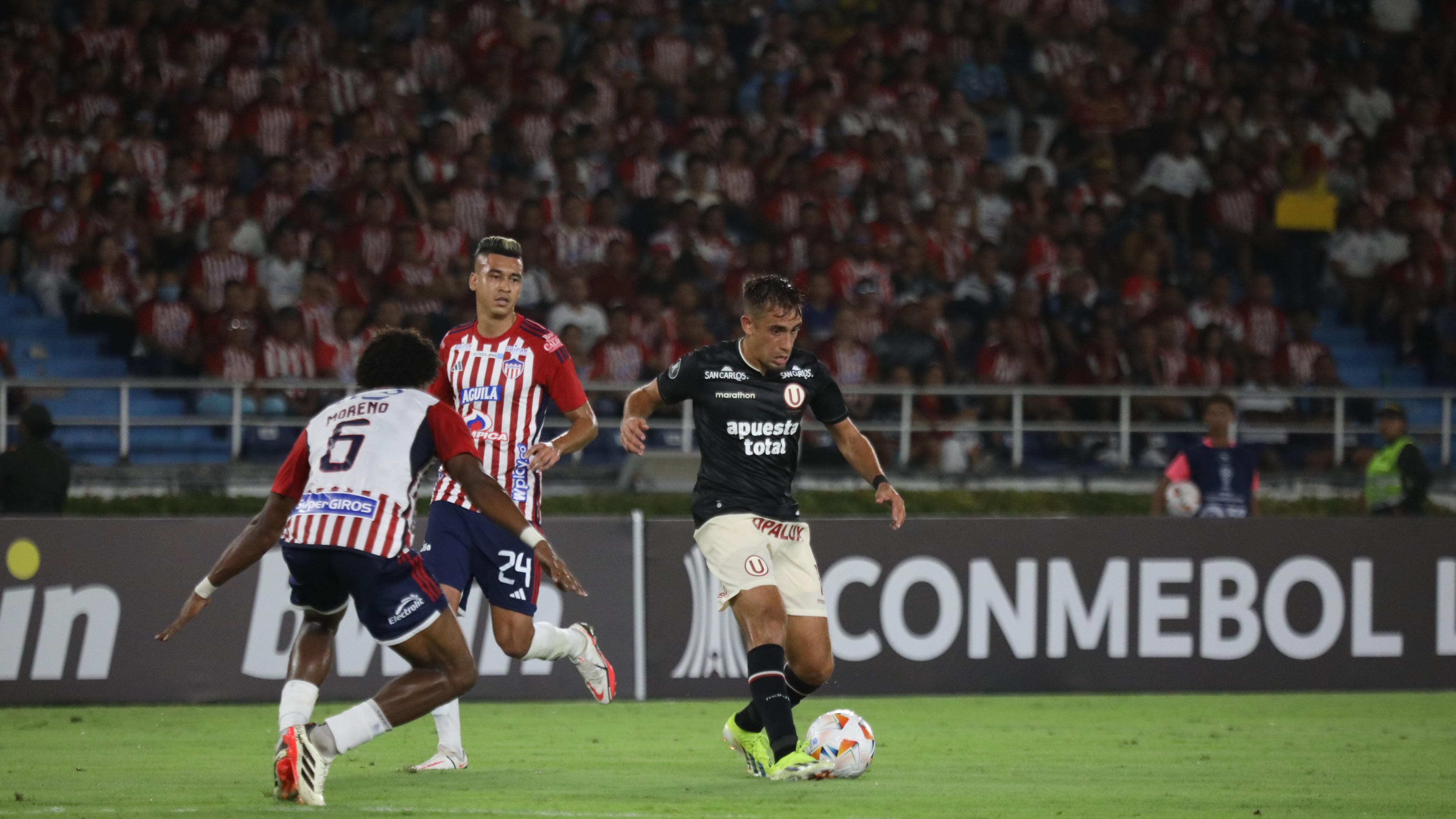Junior vs Universitario por la fecha 2 de la Copa Libertadores