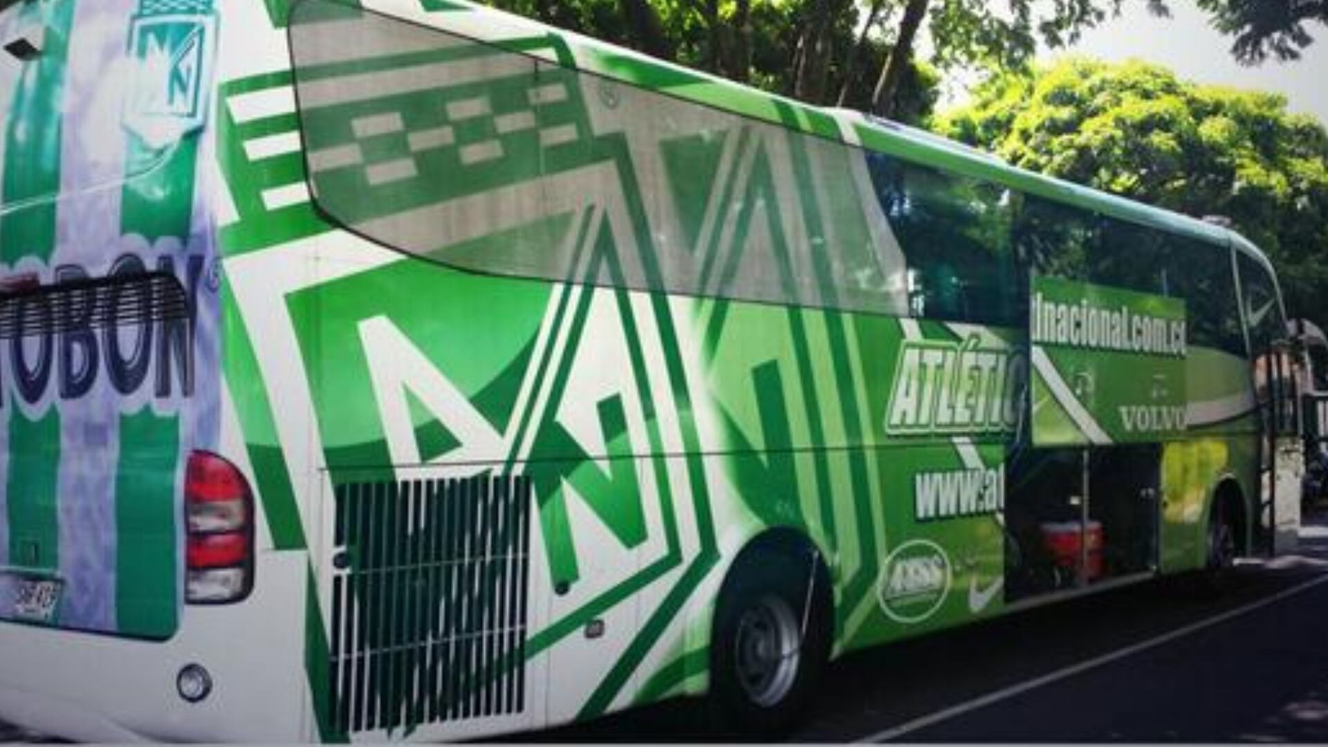Exfutbolista de Atlético Nacional recordó aterradora anécdota en el bus