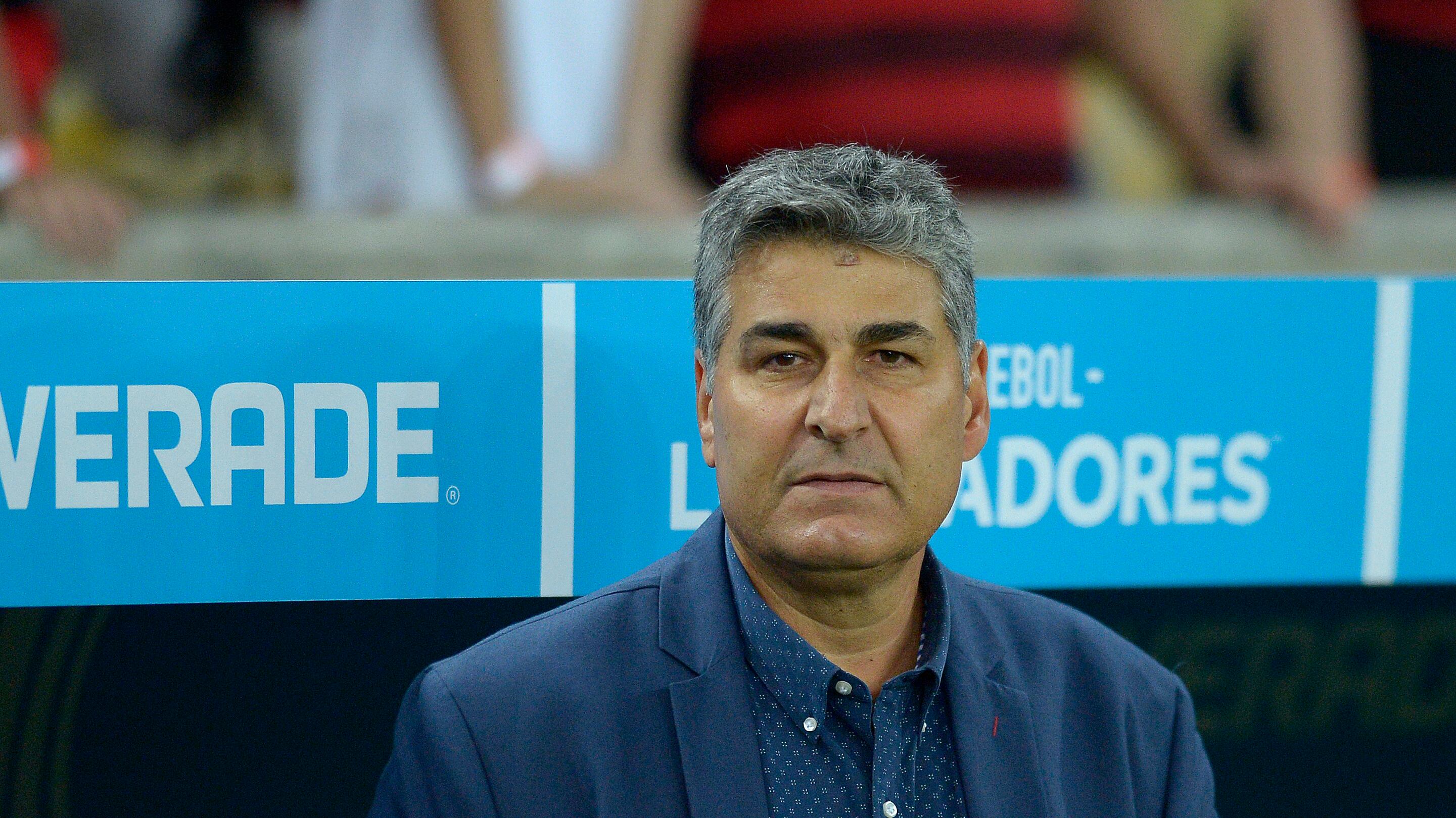 Los problemas de salud de Santiago Escobar lo llevaron a finalizar su vínculo como DT en Ecuador