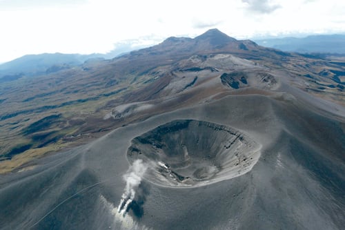 Aumenta el riesgo de que volcán en el Cauca haga erupción: hay alerta naranja