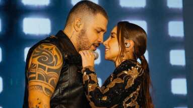 Jessi Uribe y Paola Jara están esperando su primer hijo juntos