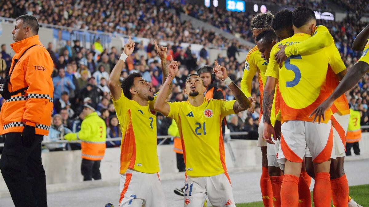 En tierra de Messi, Lucho Díaz se armó un golazo Monumental en Colombia - Argentina