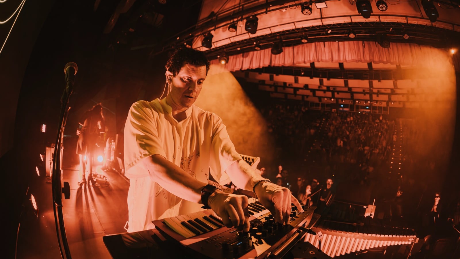 Julio Victoria celebra su carrera artística con concierto en Bogotá