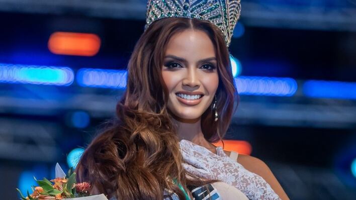 Daniela Toloza, representante del departamento del Valle, fue coronada como Miss Universe Colombia 2024