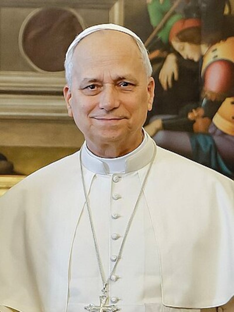 En apenas un año, León XIV ha transformado el tono del Vaticano, de una cautela inicial a una voz cada vez más firme frente a la guerra, la desigualdad y el desorden global. Foto: Wikipedia.
