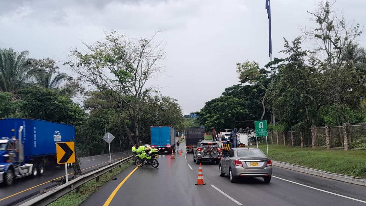 Cierran Túnel Sumapaz en vía Bogotá - Girardot por falla