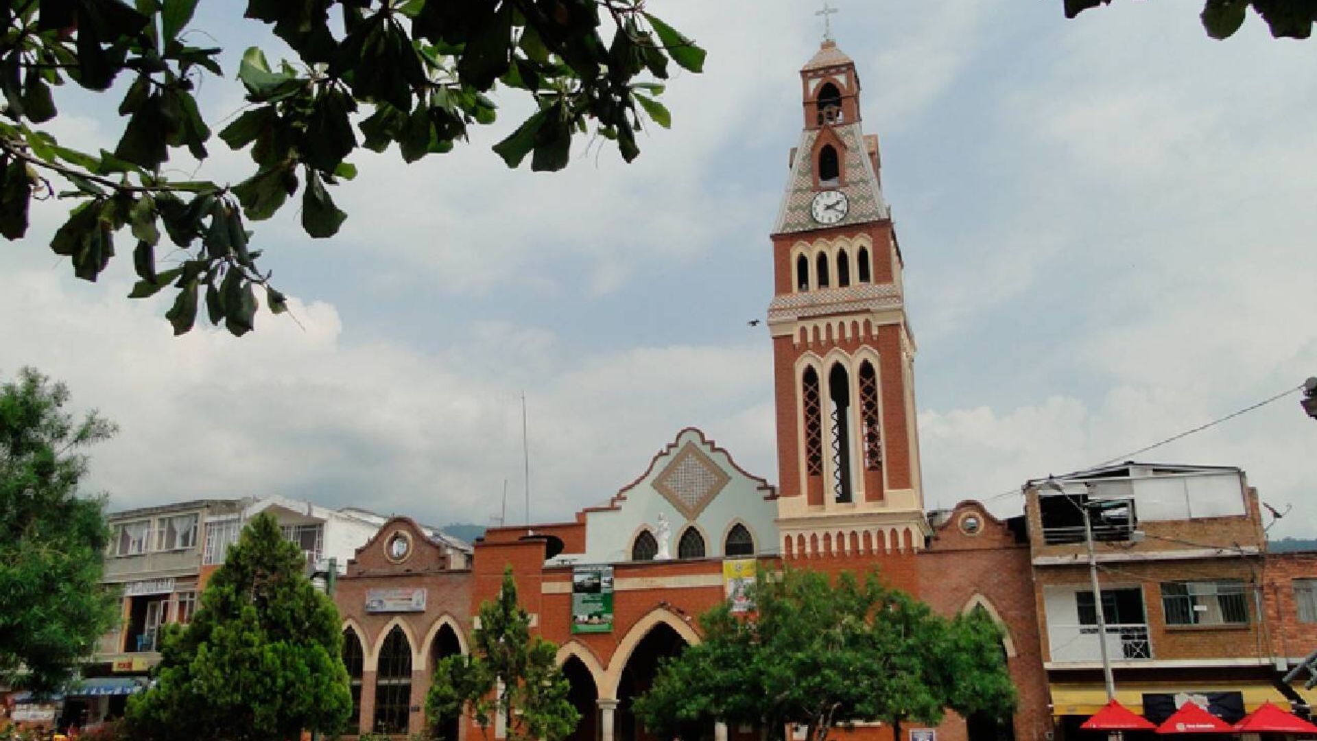 Las autoridades buscan a los responsables del hecho.