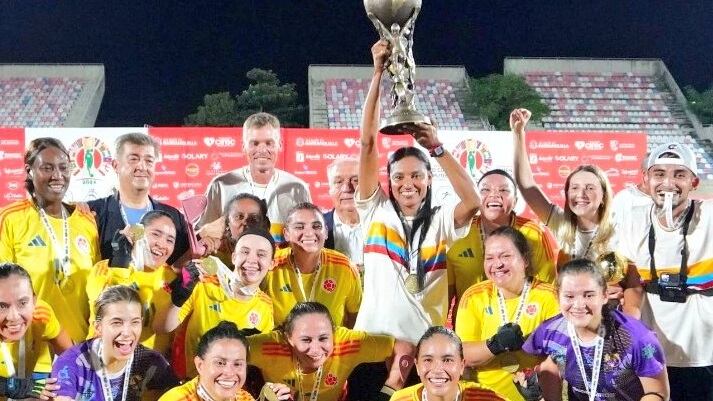 La Selección Colombia se consagró campeona del Mundial Femenino de Fútbol de amputadas tras vencer en los penales a Estados Unidos.