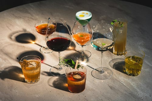 Cócteles con vino: 3 recetas fáciles y elegantes para celebrar a mamá