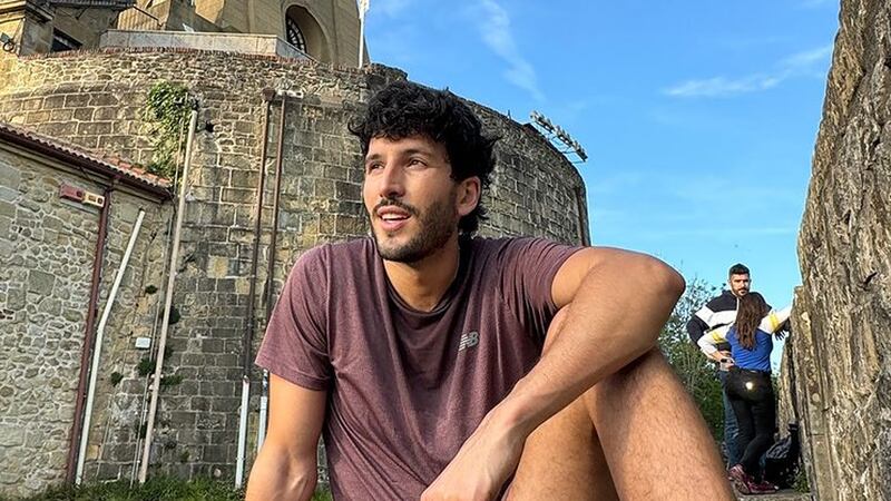 Orgullo colombiano: Sebastián Yatra fue ovacionado en su debut como actor de Broadway