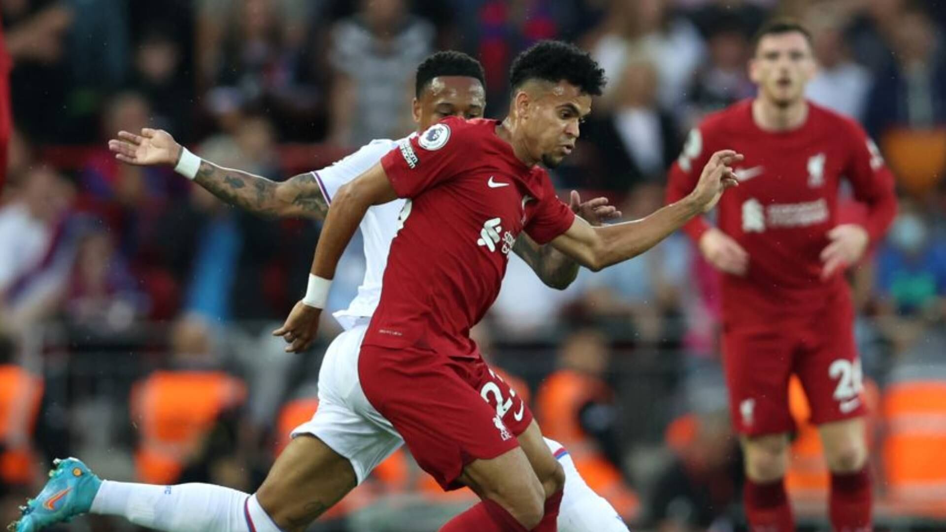 Remate de Luis Díaz en Liverpool vs. Crystal Palace, por Fecha 2 de Premier League 2021-22