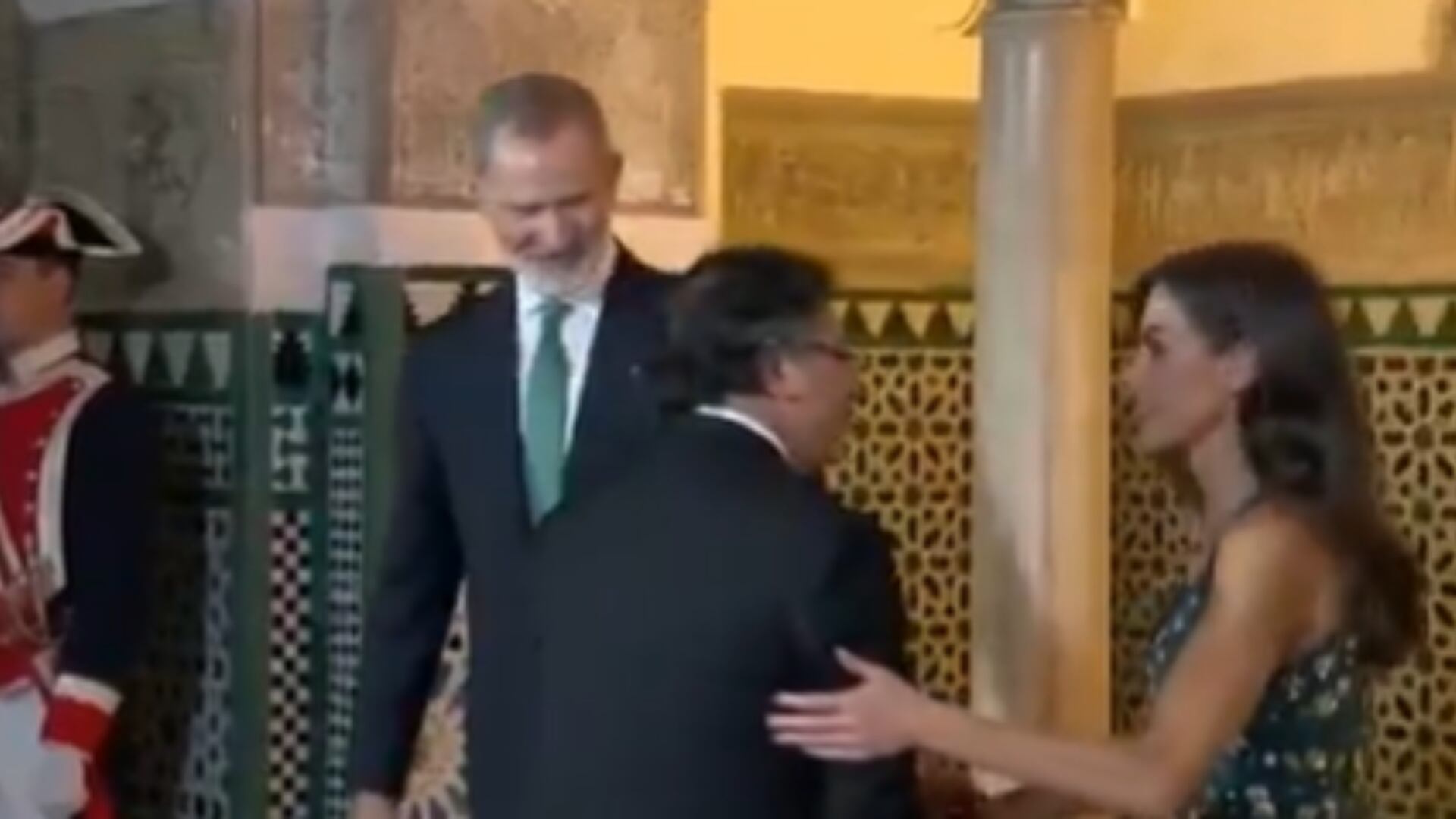 Gustavo Petro en su visita a Sevilla, España.