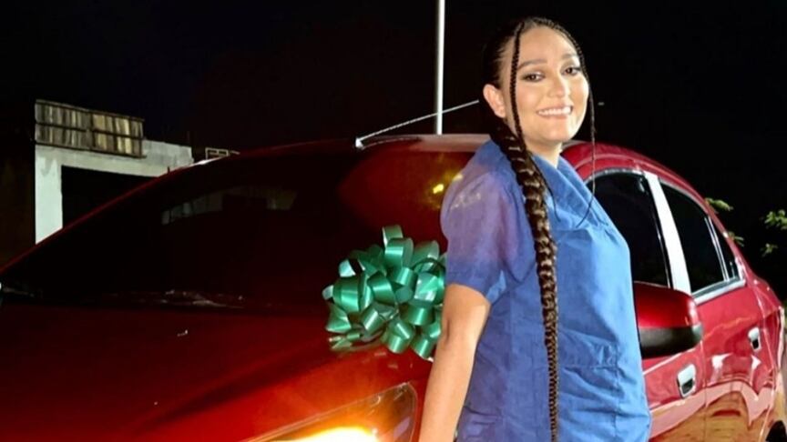 El regalazo de Andrea Valdiri a su empleada de servicio
